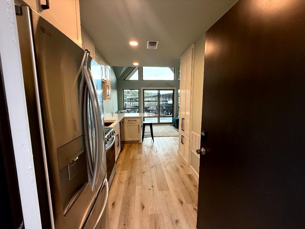 3007 Upcreek Alley 7