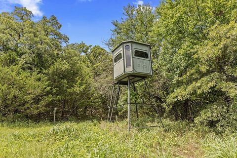 000 FM 677 N Saint Jo TX 76265