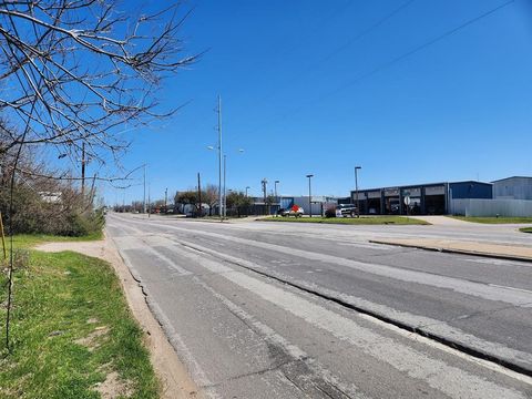 3605 Singleton Boulevard Dallas TX 75212