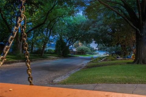 Tiny photo for 9431 Hobart Street, Dallas, TX 75218 (MLS # 21392649)