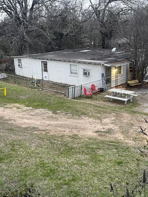 A home in Azle