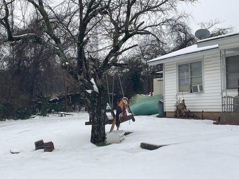 A home in Azle