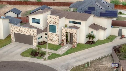 Photo of 2302 Villa Romel Boulevard, Eagle Pass, TX 78852 (MLS # 21205179)