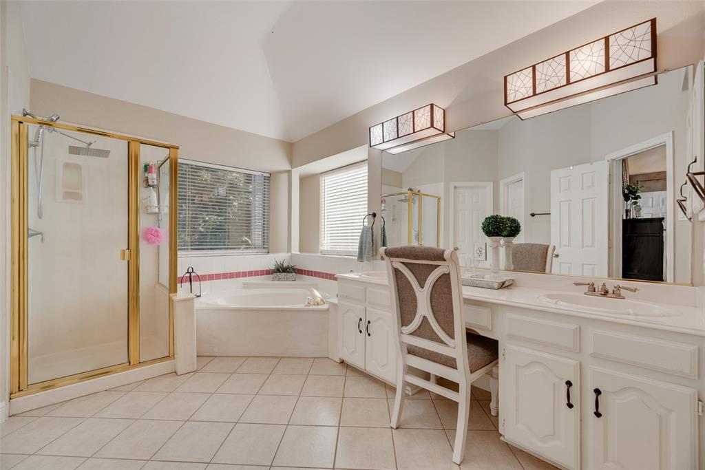 2415 Green Willow Court