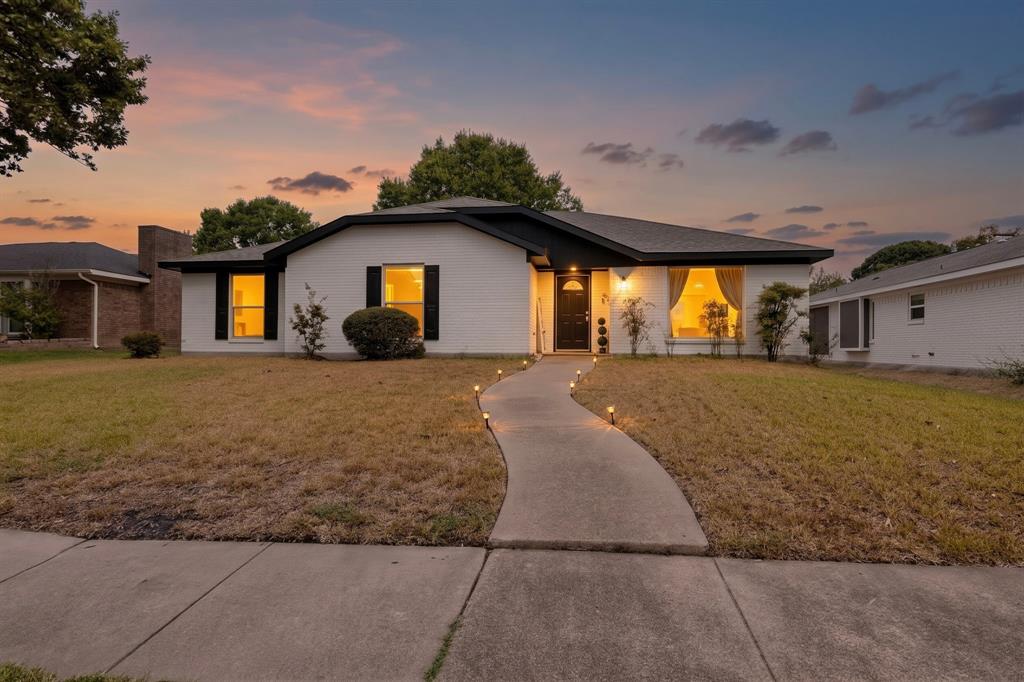 2313 Lawndale Drive