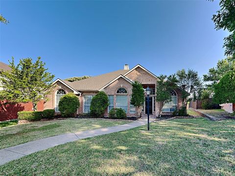 Photo of 2403 Brookchase Drive, Mesquite, TX 75181 (MLS # 21126301)