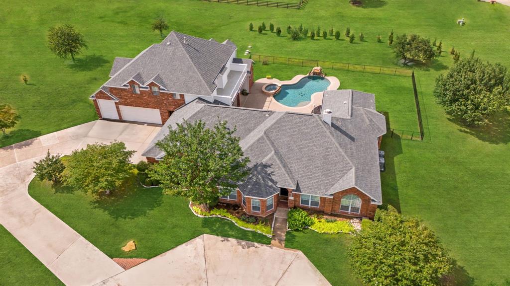900 Scarlett Drive