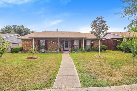 1429 Long Shadow Lane Mesquite TX 75149