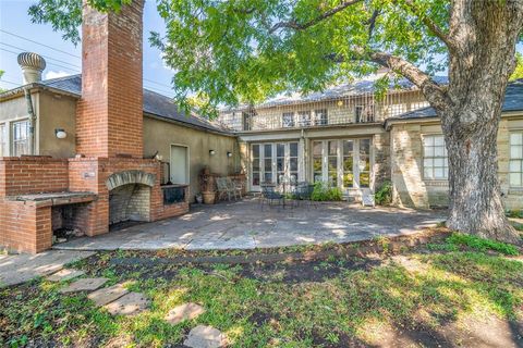 A home in Highland Park