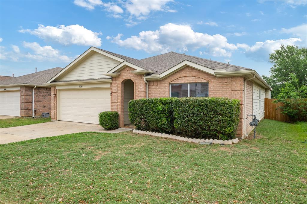 8424 Horse Whisper Lane