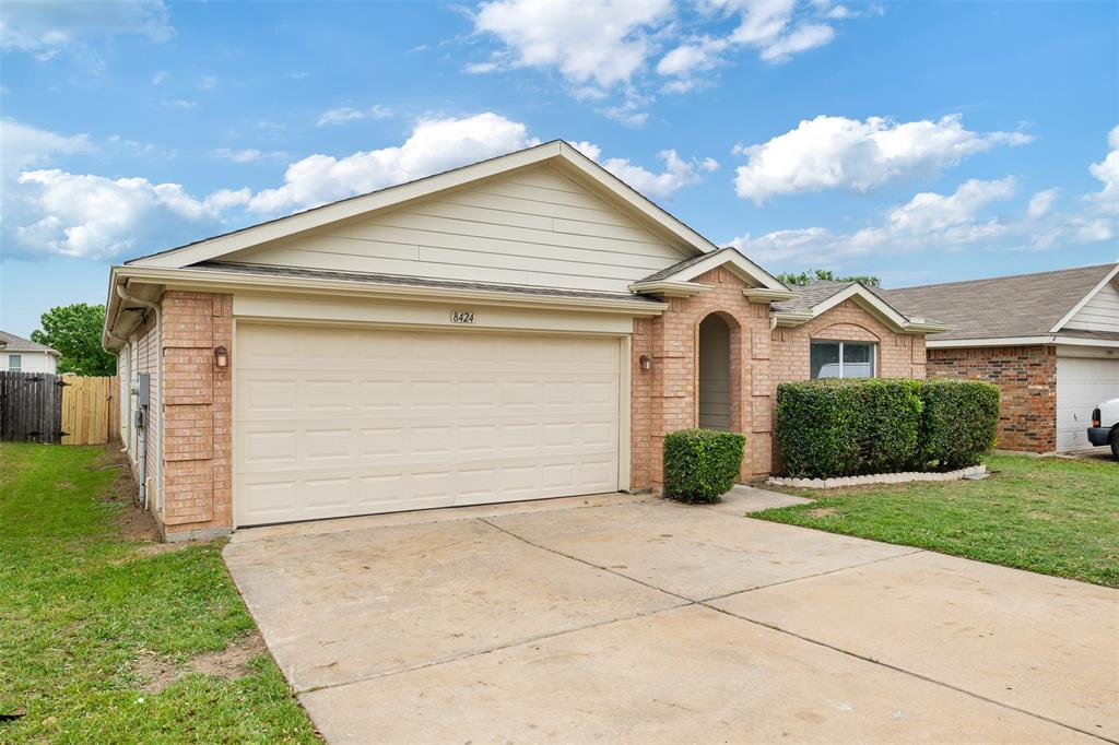 8424 Horse Whisper Lane