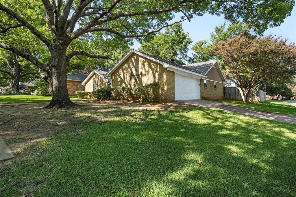 2200 Shady Meadow Court