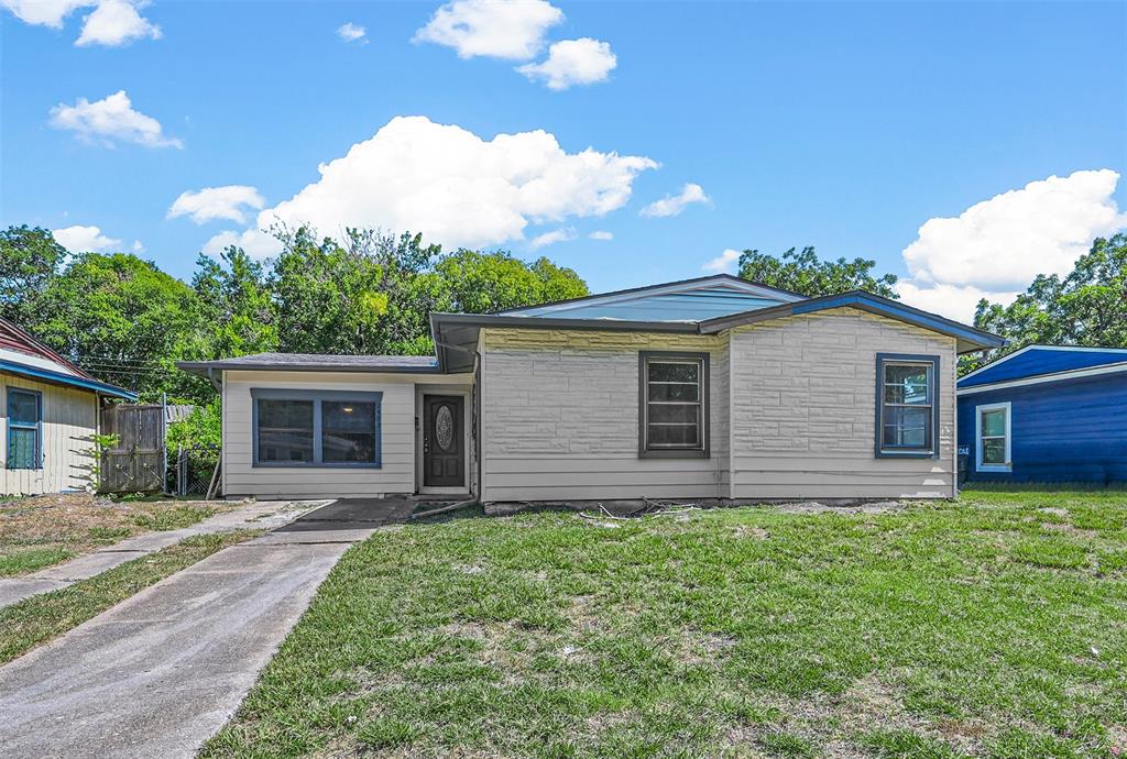 Dallas, Texas 75228, United States, 3 Bedrooms Bedrooms, ,1 BathroomBathrooms,Residential,Active,22823