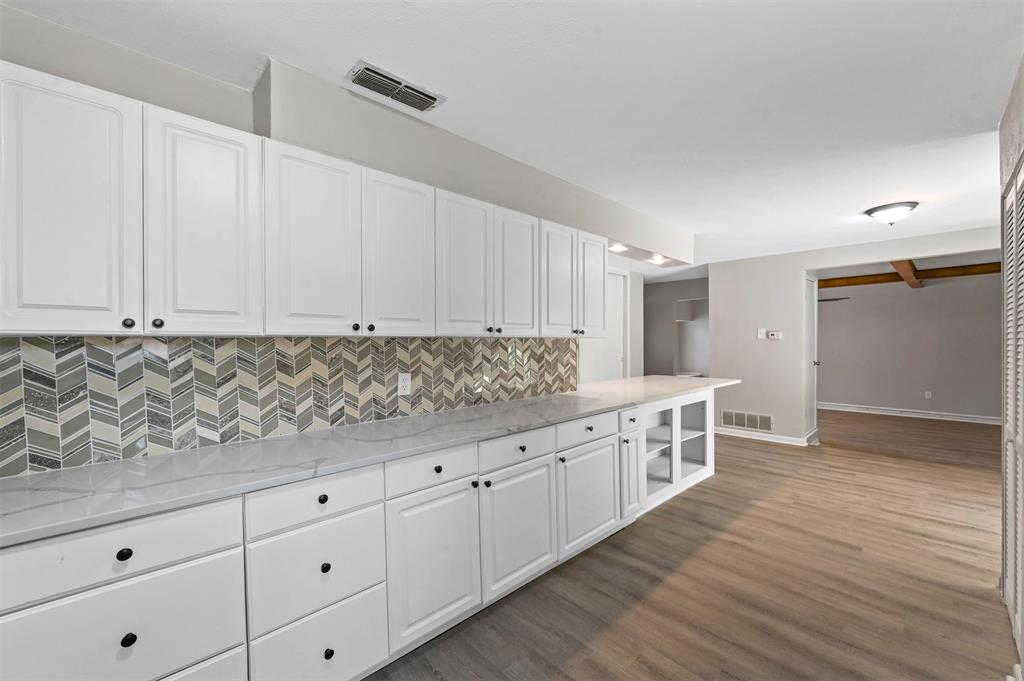 Dallas, Texas 75228, United States, 3 Bedrooms Bedrooms, ,1 BathroomBathrooms,Residential,Active,22823