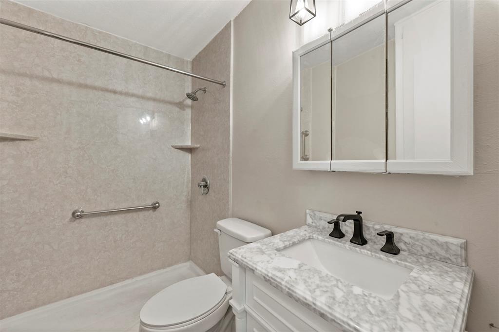 Dallas, Texas 75228, United States, 3 Bedrooms Bedrooms, ,1 BathroomBathrooms,Residential,Active,22823