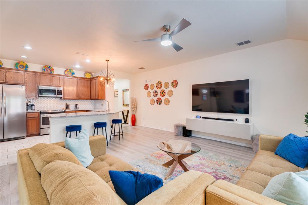 Vue Du Lac - Residential