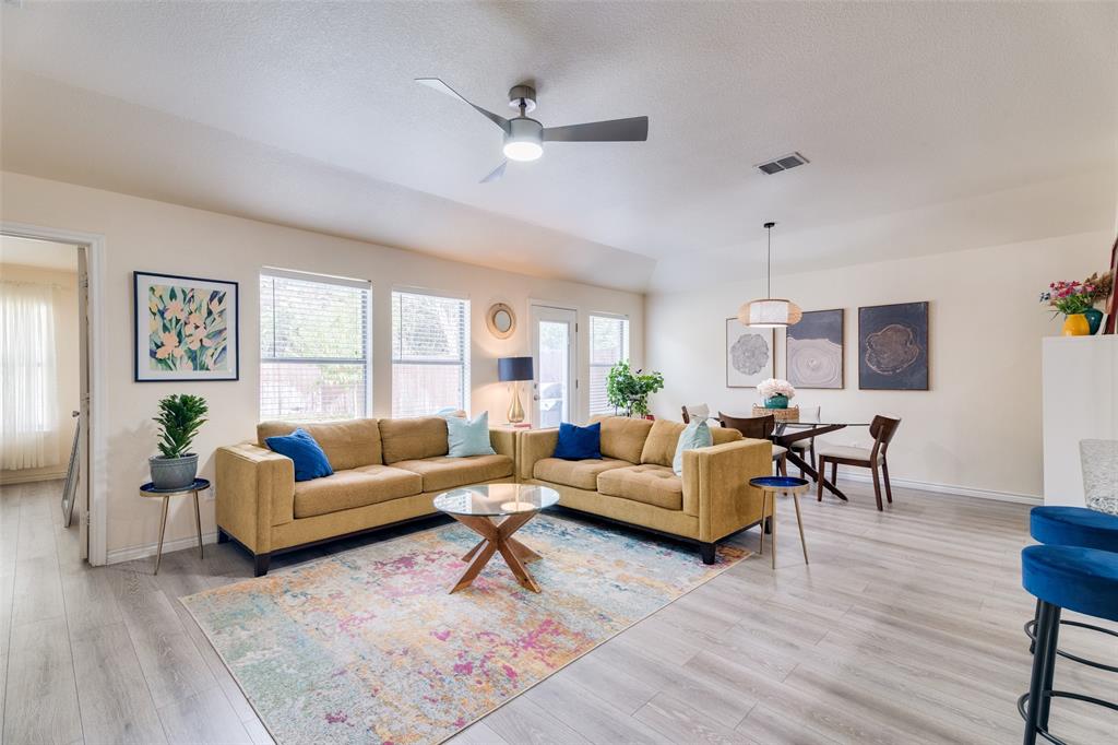 Vue Du Lac - Residential