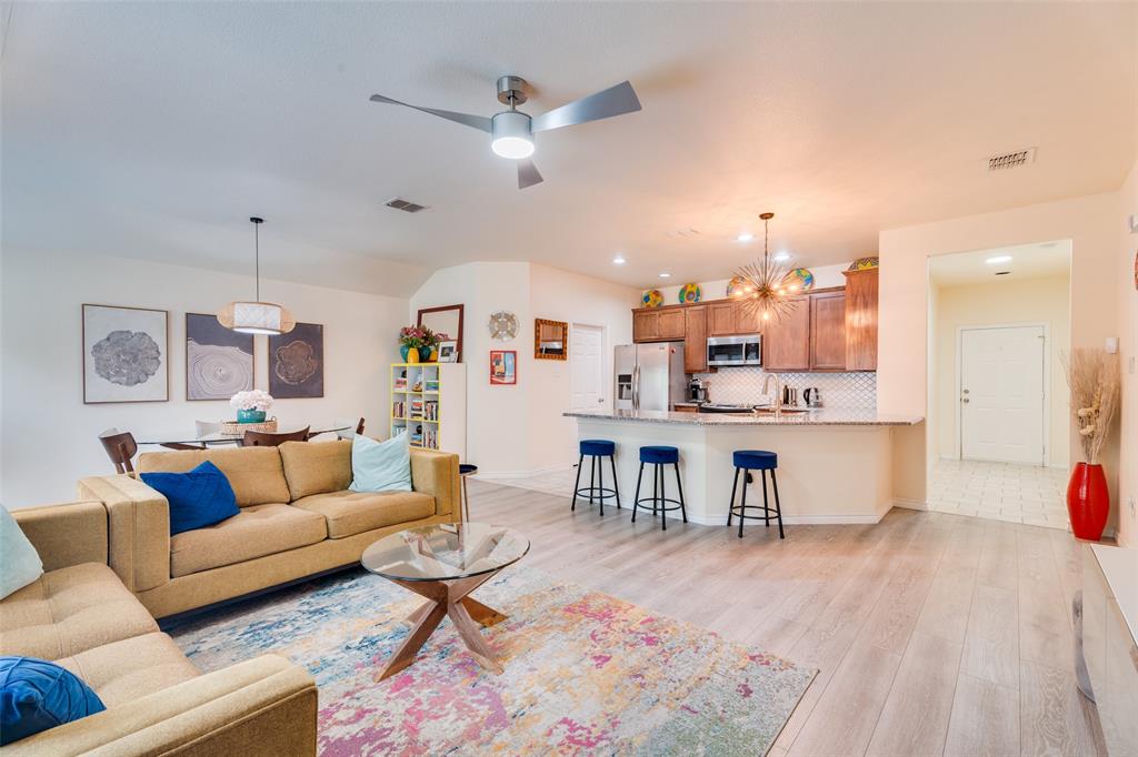 Vue Du Lac - Residential