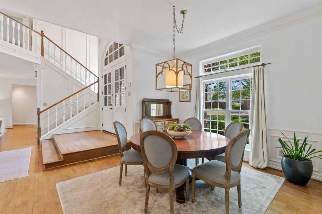 4827 Sea Pines Drive
