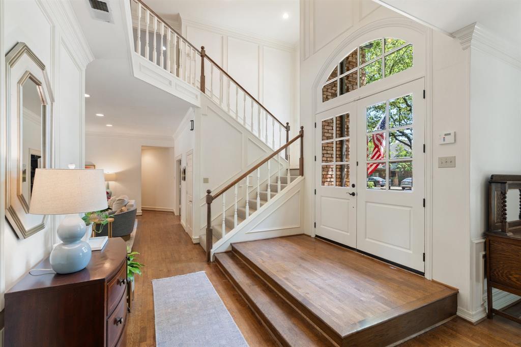 4827 Sea Pines Drive