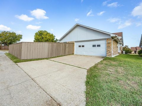 Tiny photo for 2929 Hamlett Lane, Flower Mound, TX 75028 (MLS # 21098401)