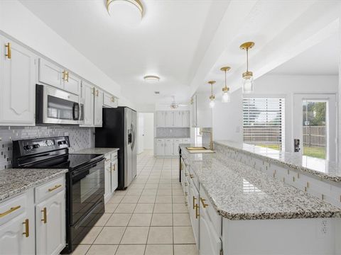 Tiny photo for 2929 Hamlett Lane, Flower Mound, TX 75028 (MLS # 21098401)