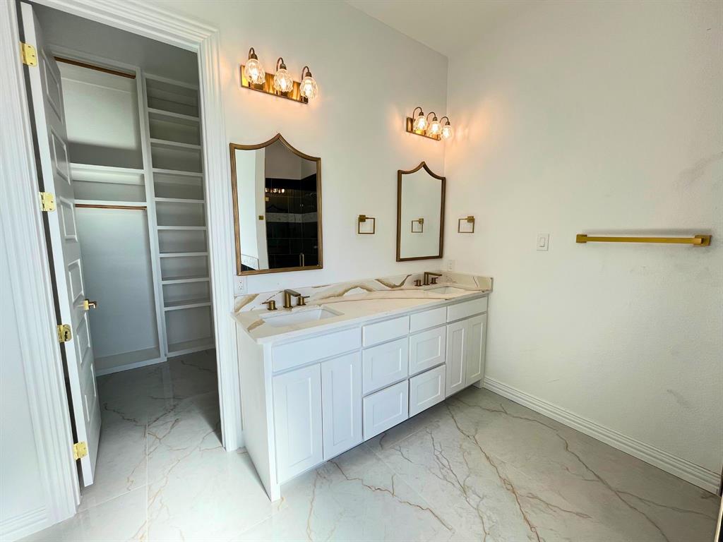 University Hills - Residential