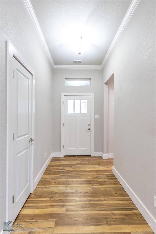 3026 Legacy Lane