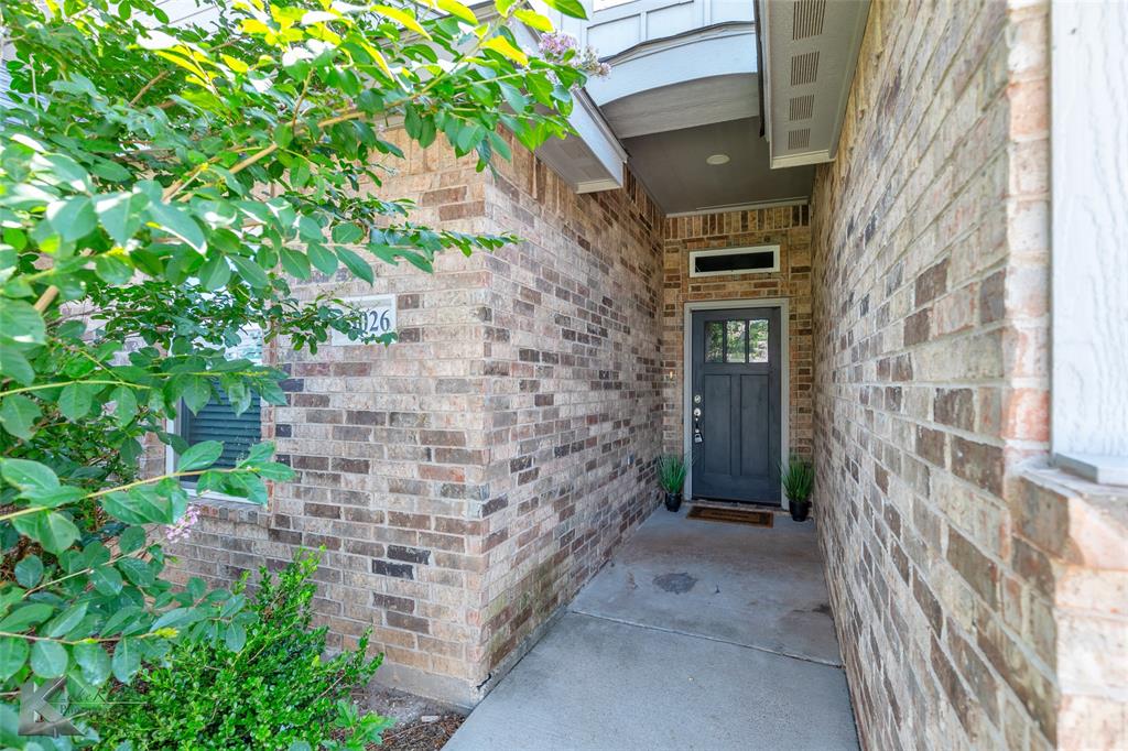 3026 Legacy Lane