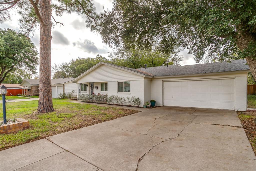 1033 Angela Court