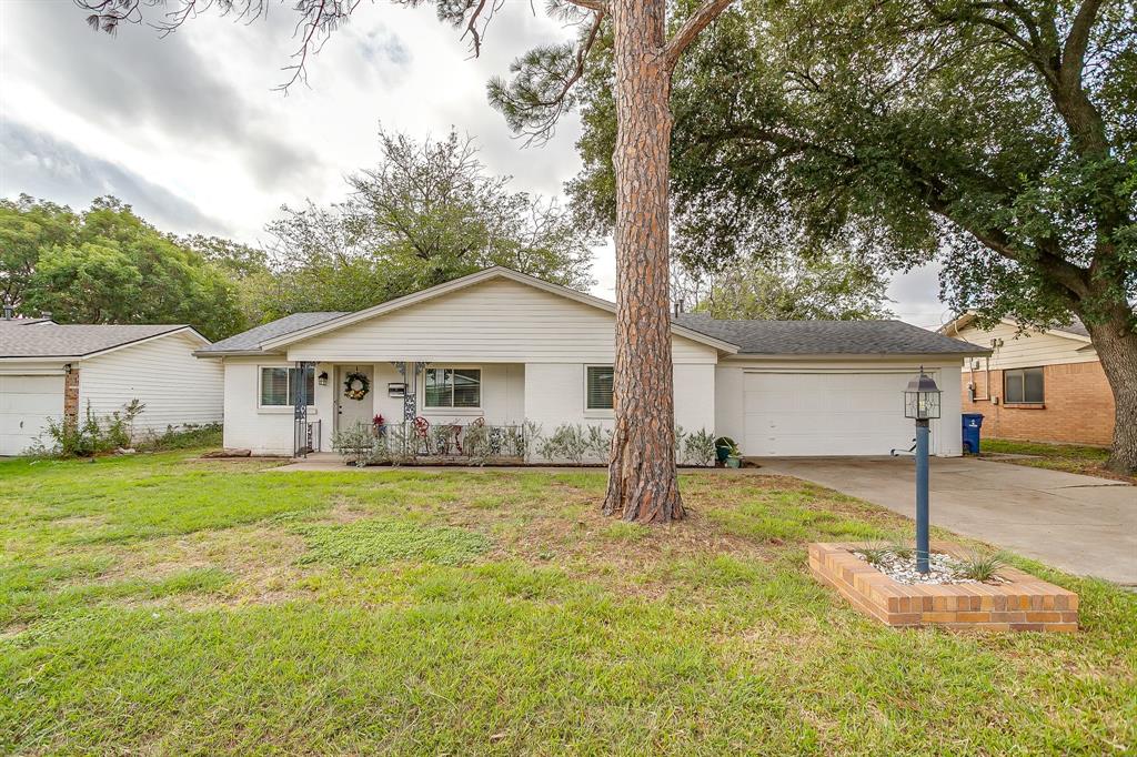 1033 Angela Court