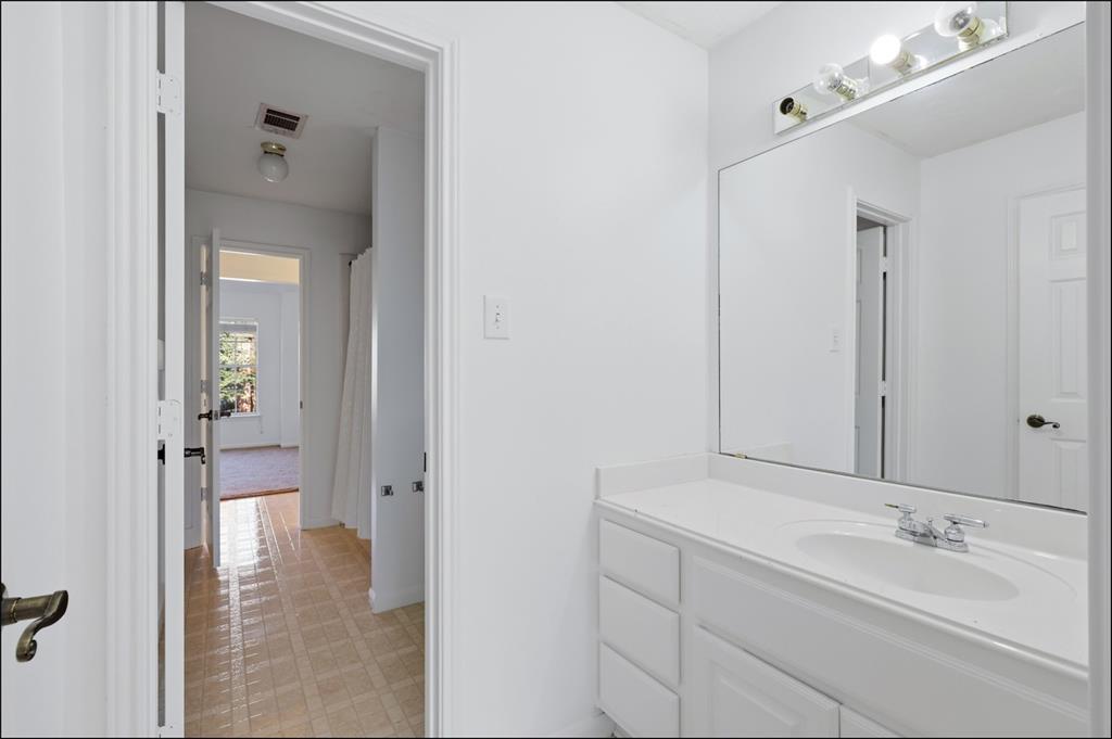 Stafford Estates Ph I - Residential Lease