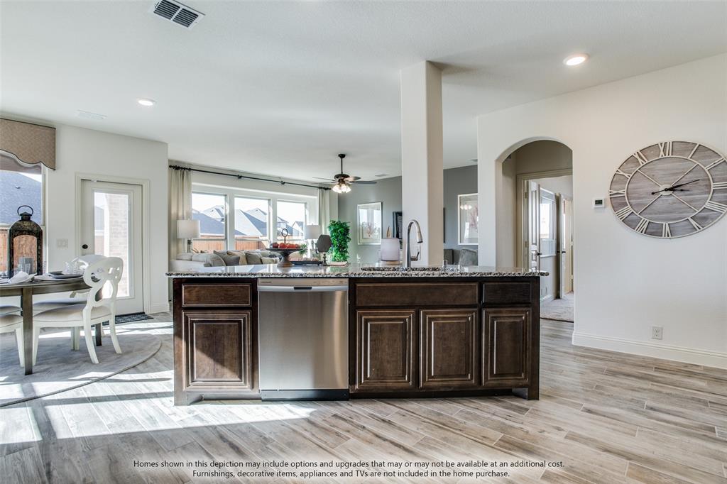 Lilyana - Residential