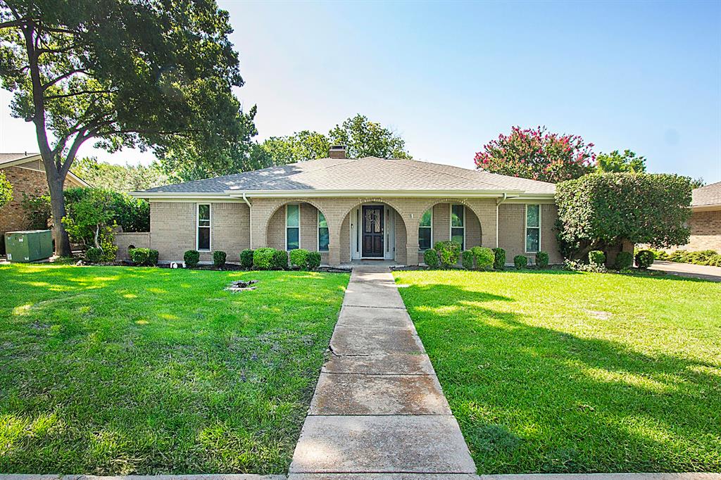 2812 Teakwood Lane