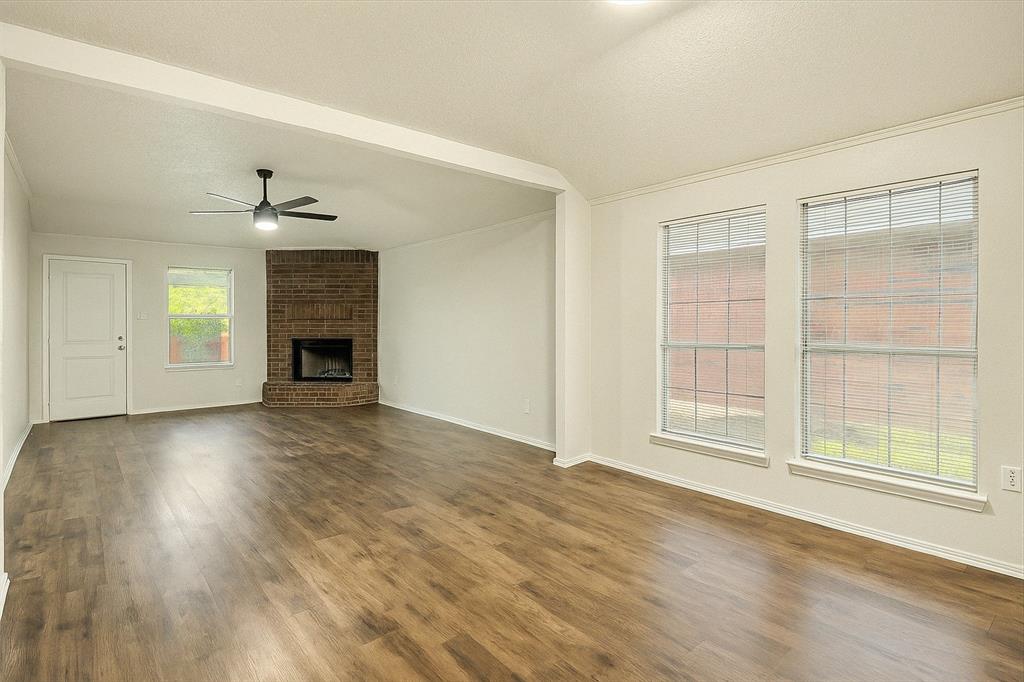 4823 Topaz Lane