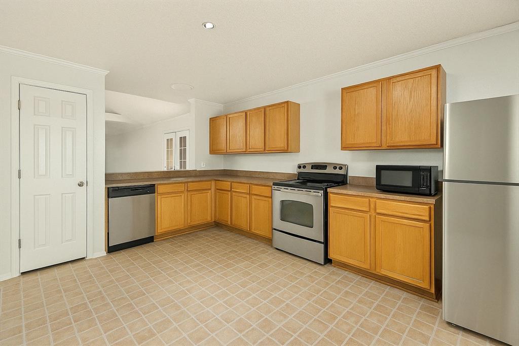 4823 Topaz Lane