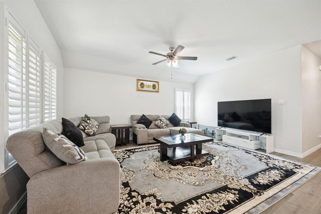 Elevon Ph 1a - Residential