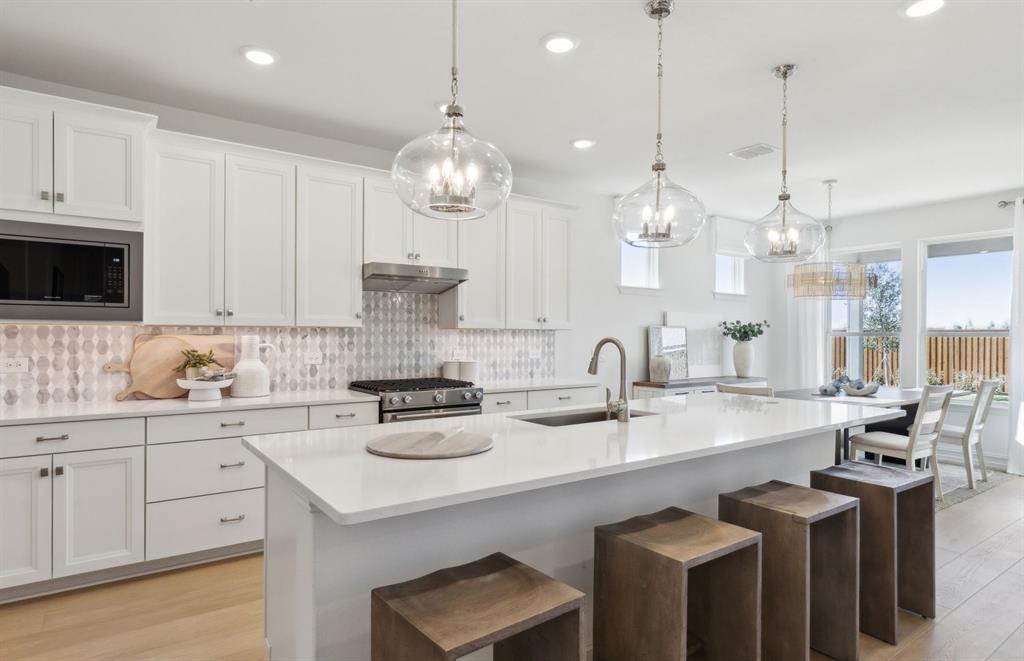 221 Cloverdale Lane
