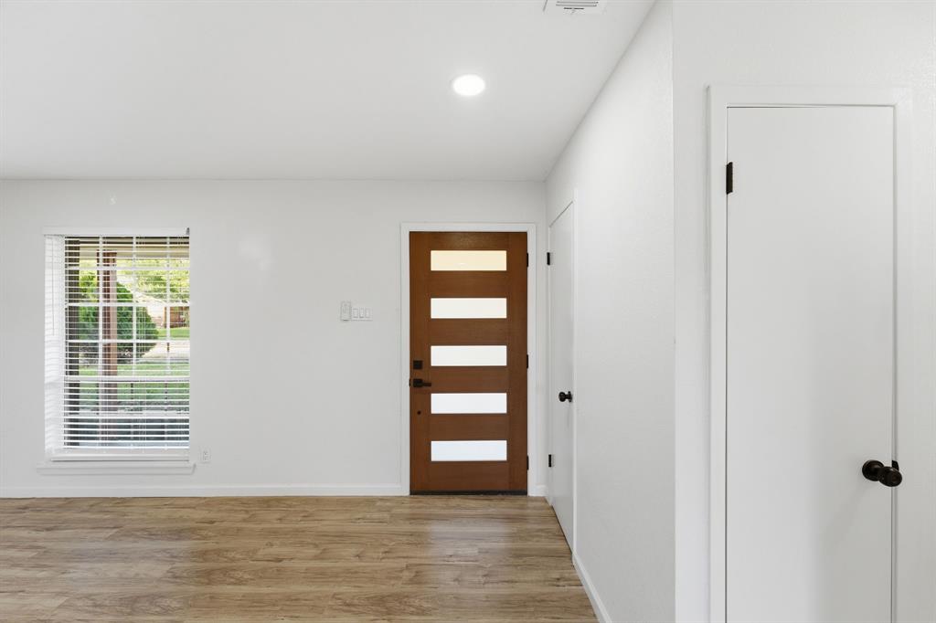 1421 Park East Drive