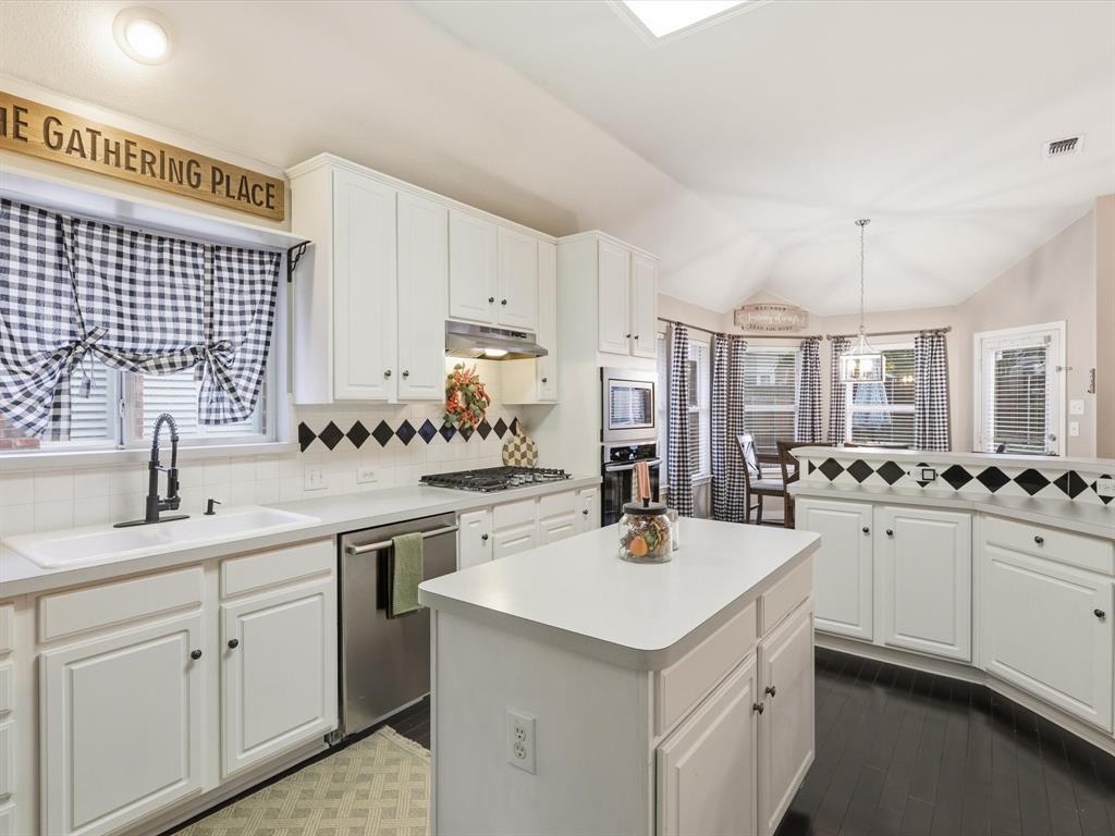 Falcon Creek Ph III - Residential