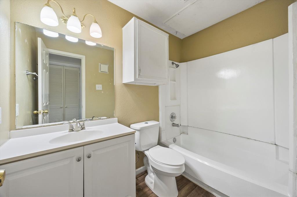 Faulkner Point 13-Windjammer - Residential