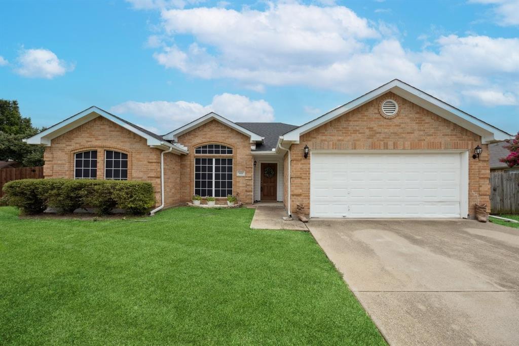 1611 Summertree Lane