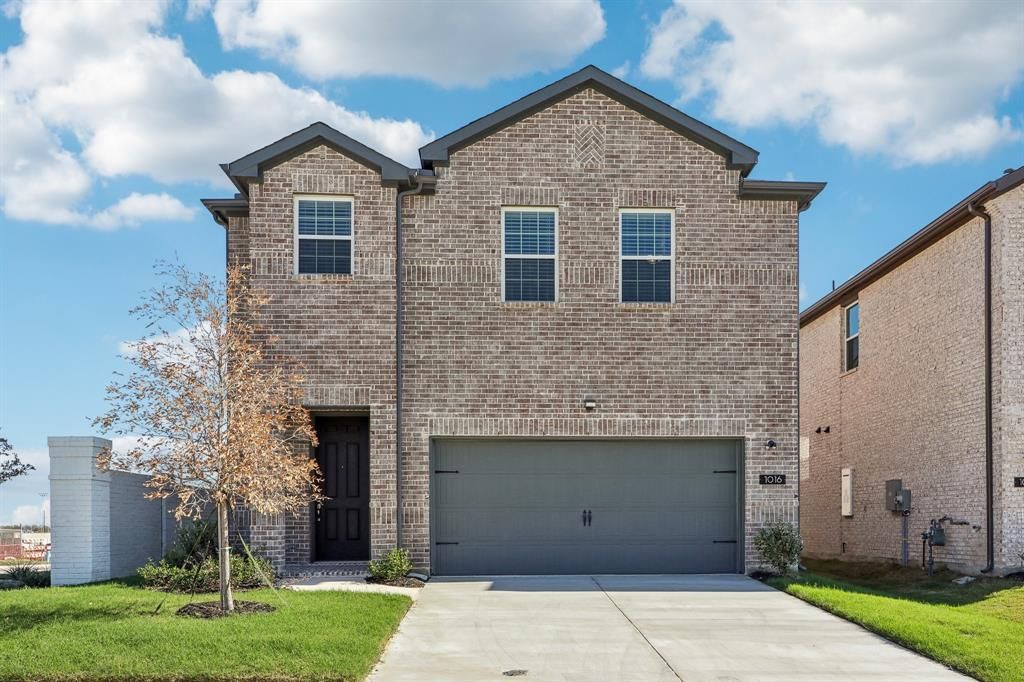 Photo of 1016 Amenduni Lane, Anna, TX 75409 (MLS # 21251787)