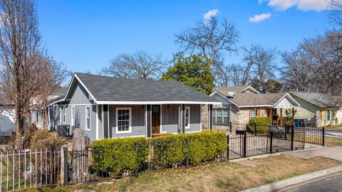 2435 Sharon Street Dallas TX 75211