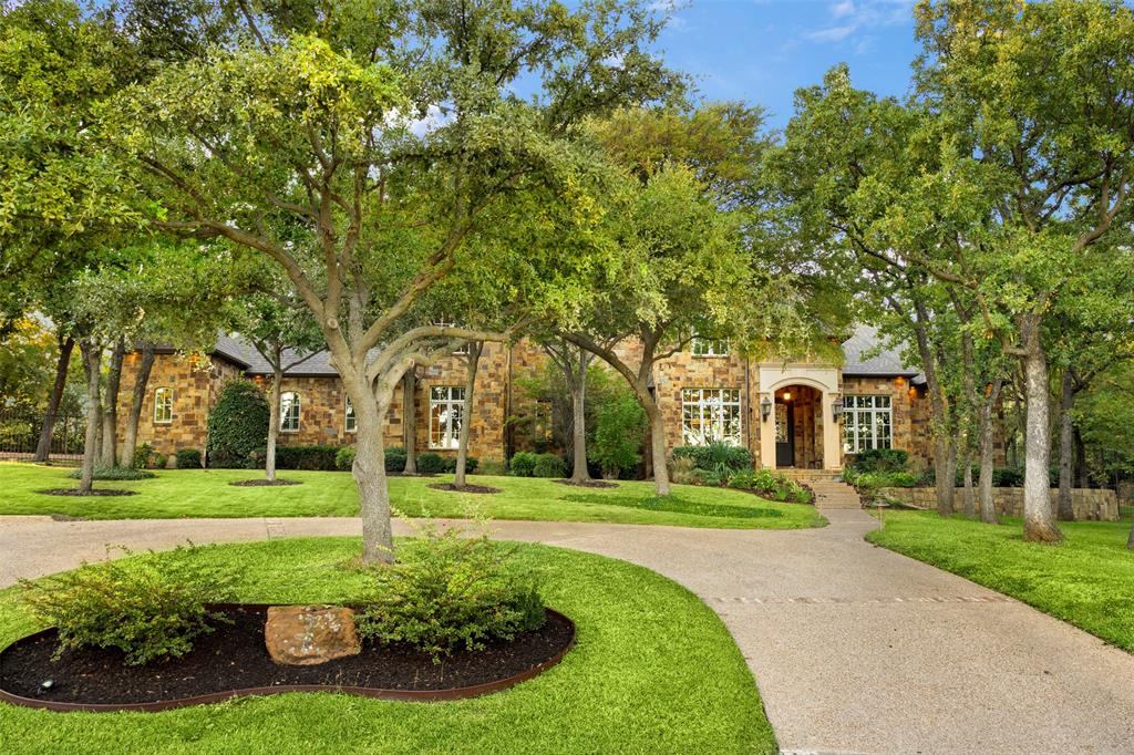 2405 Southern Hills Court