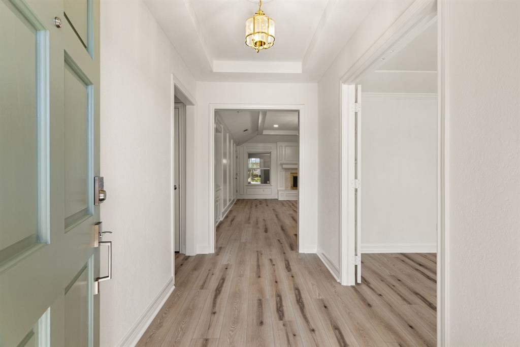 2701 Loch Haven Drive