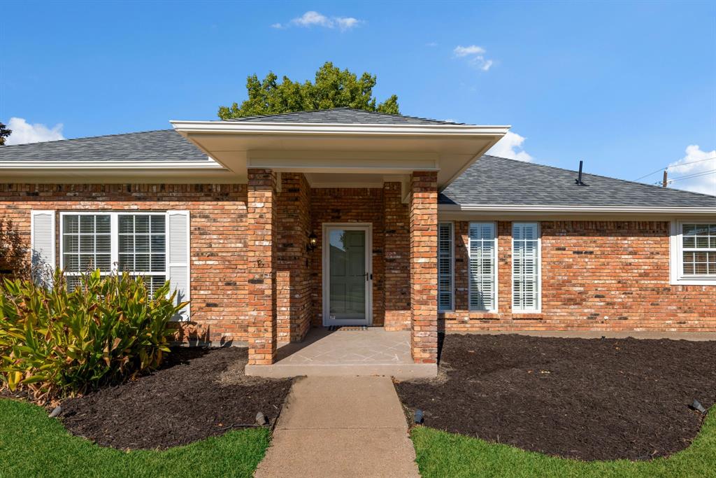 2701 Loch Haven Drive