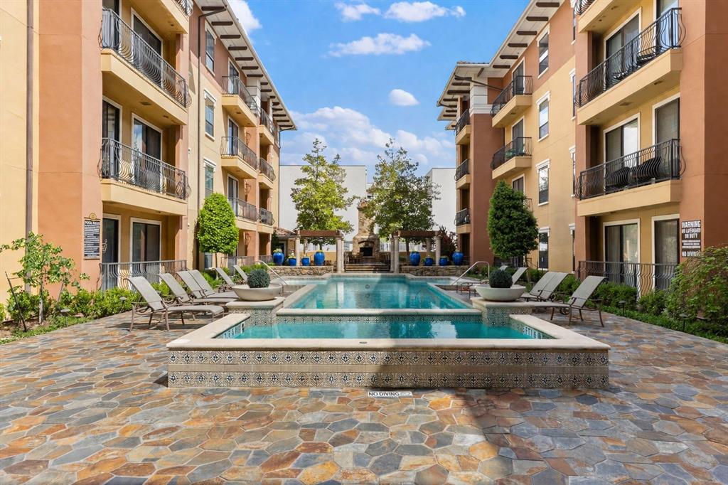 Sorrento Condo - Residential