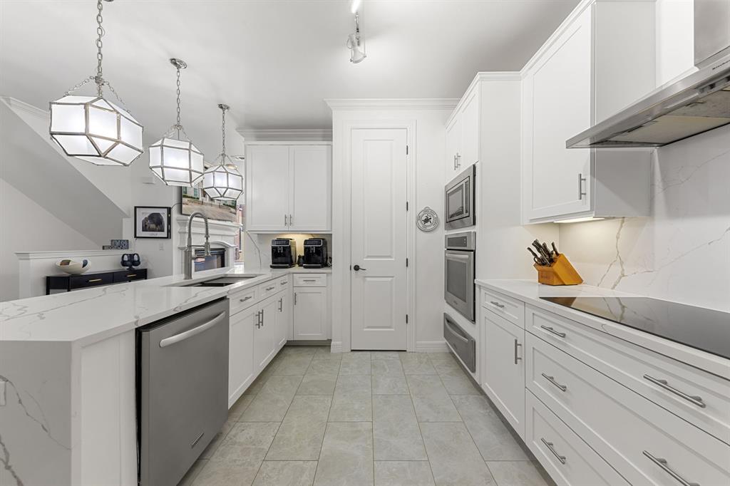 Sorrento Condo - Residential