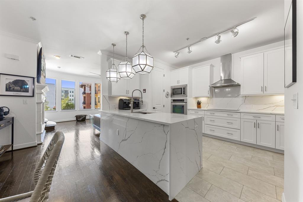 Sorrento Condo - Residential